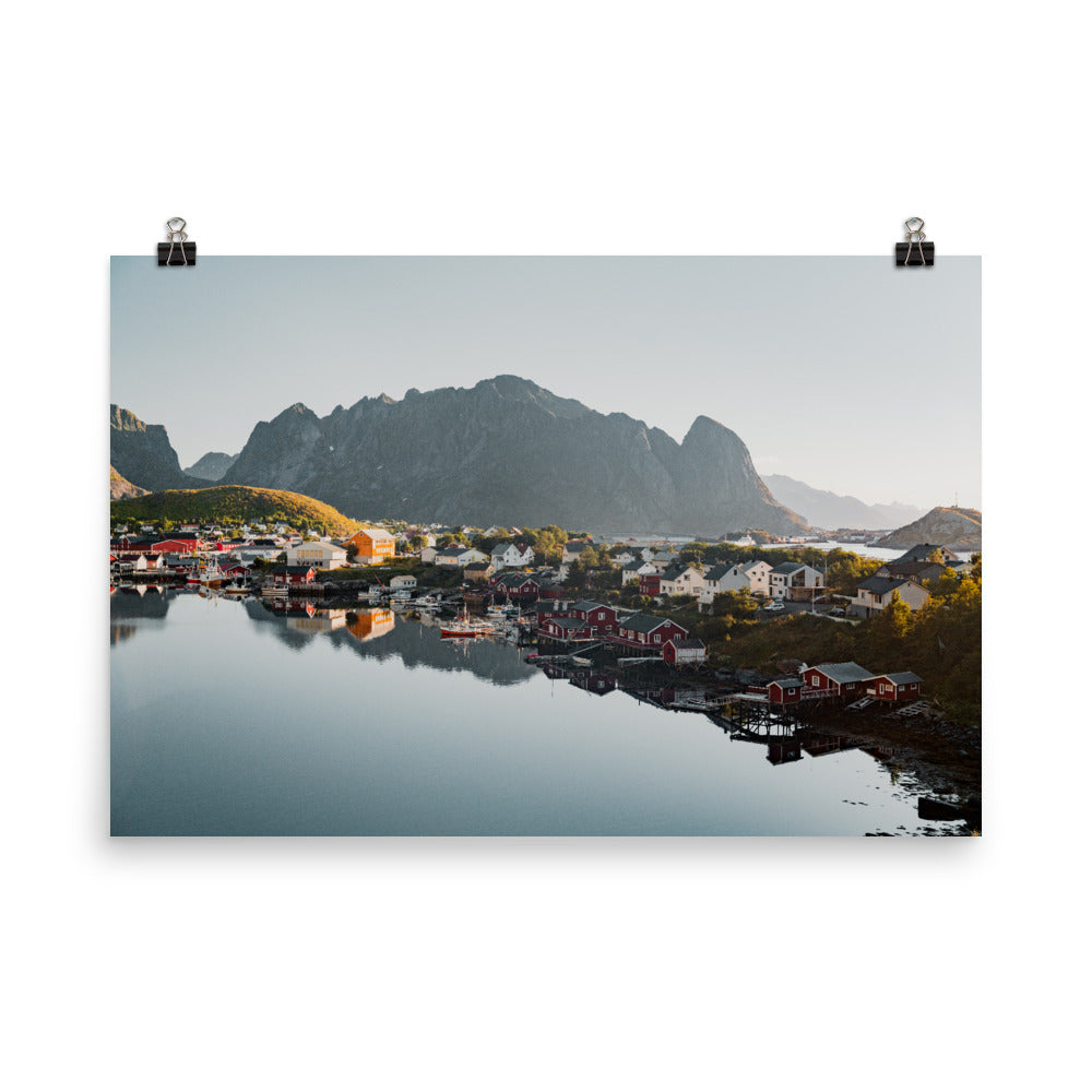 Hamnoy Luster