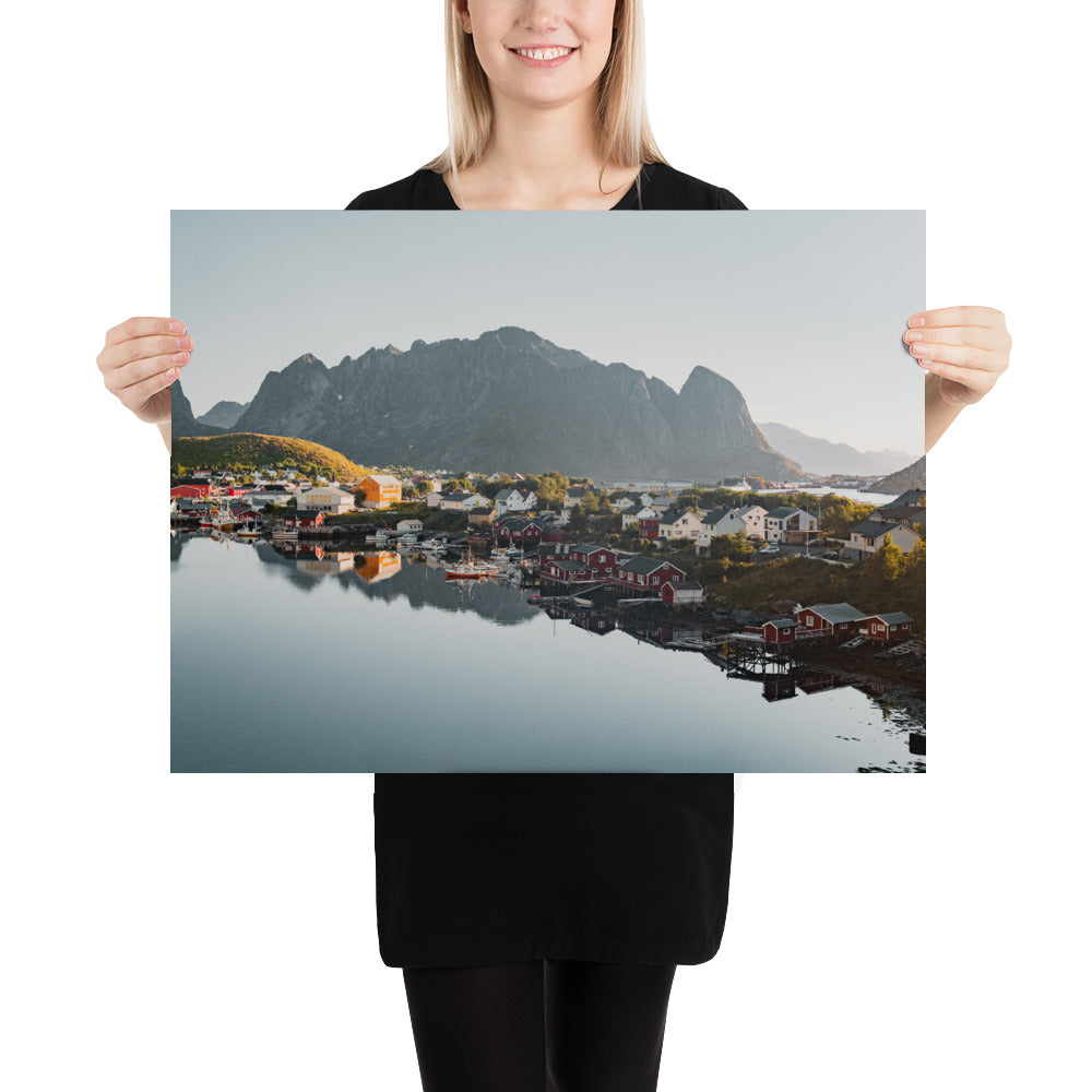 Hamnoy Luster
