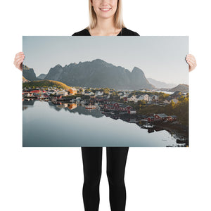 Hamnoy Luster